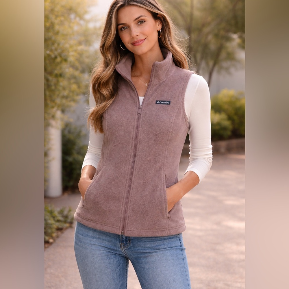 Columbia Women's Dusty Taupe Fleece Vest - Full Zip Size Small